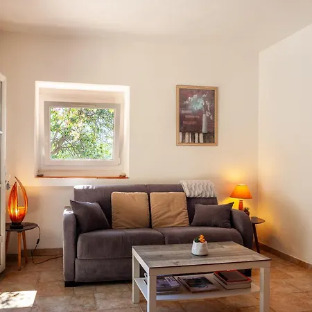 דירה Somptueux Avec Jardin קסיס